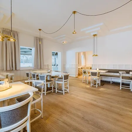 Crystls Hotel apartamentowy Flachau