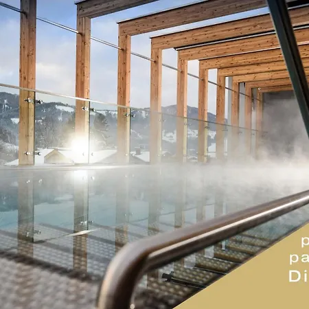 Crystls Hotel apartamentowy Flachau