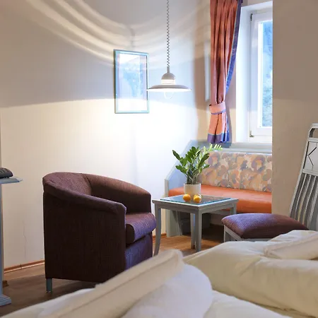 Crystls Hotel apartamentowy 4*