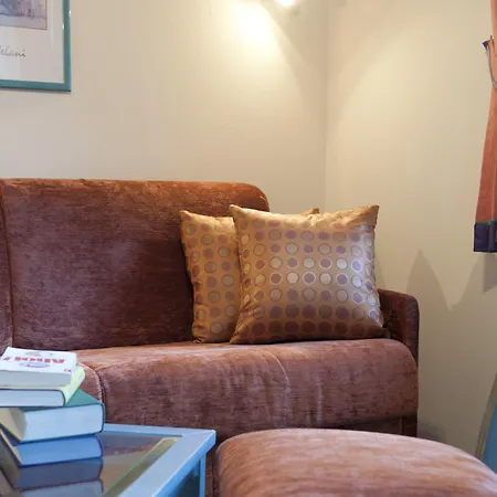 شقة فندقية Crystls 4*