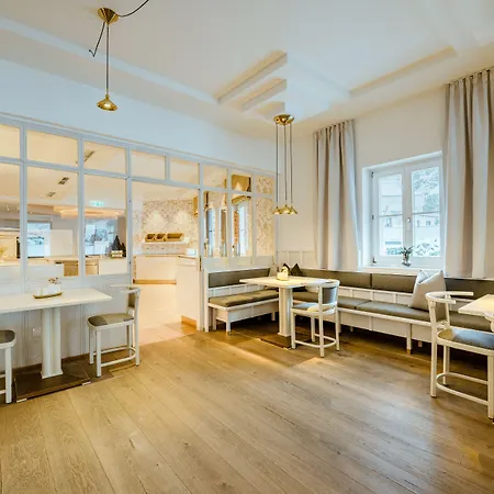 Crystls Hotel apartamentowy