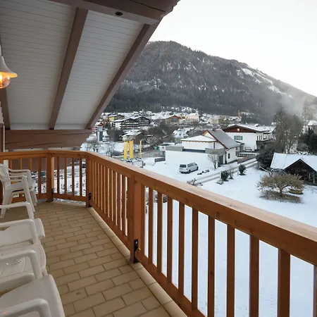 Hotel apartamentowy Crystls Flachau