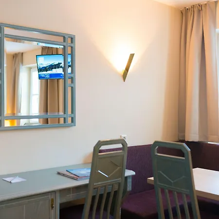 Crystls فلاخاو