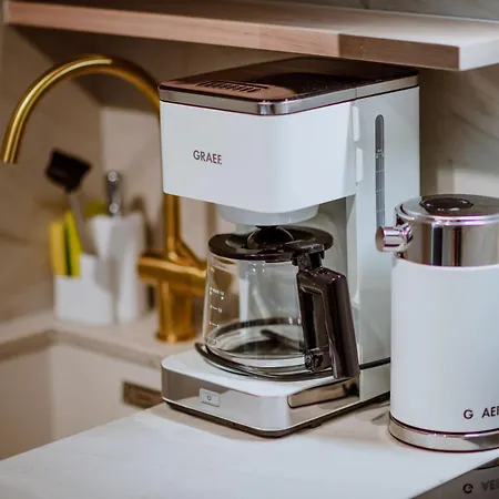 Crystls Lägenhetshotell