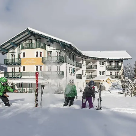 Crystls Aparthotel 4*