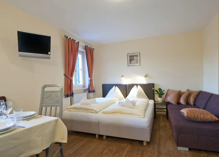 Crystls Aparthotel 4*