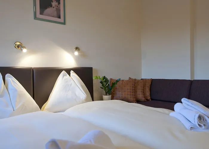 Crystls Lägenhetshotell 4*