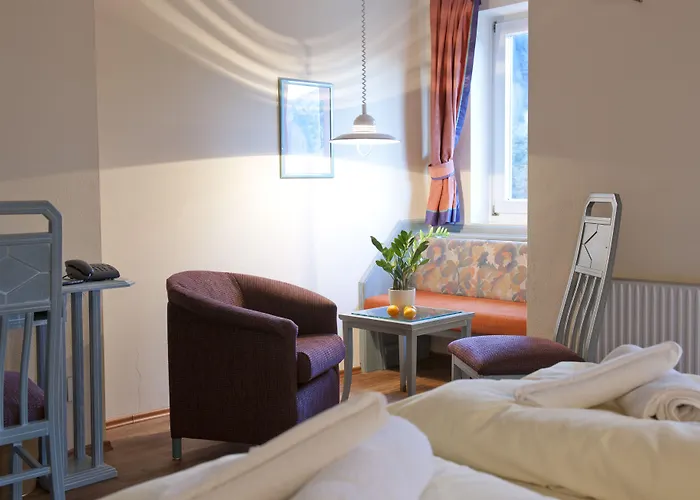 Crystls Lägenhetshotell 4*