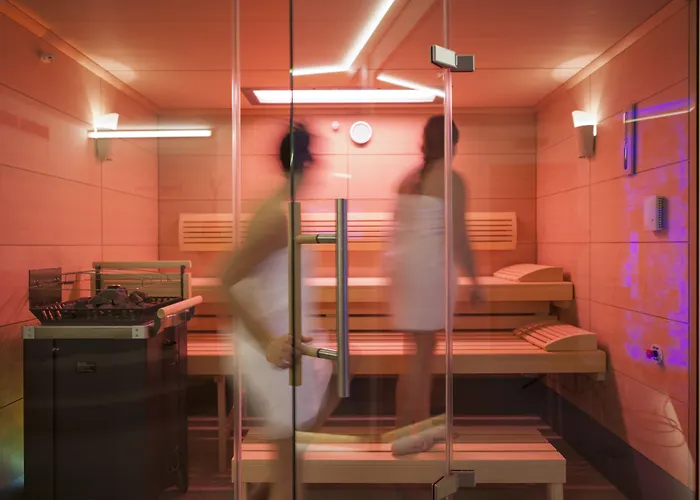 Lägenhetshotell Crystls 4*