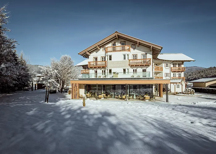 水晶公寓式酒店