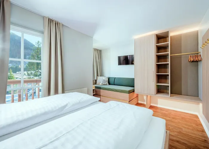 Crystls Lägenhetshotell Flachau